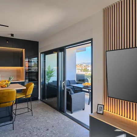 Koleus - Sea View&pool Slatine
