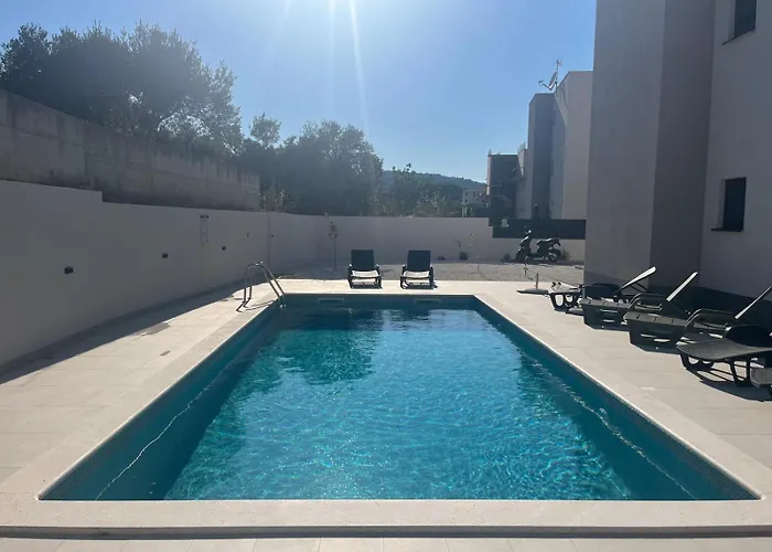Appartement Koleus - Sea View&pool Slatine