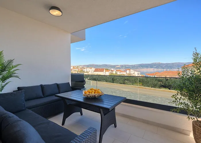 Koleus - Sea View&pool