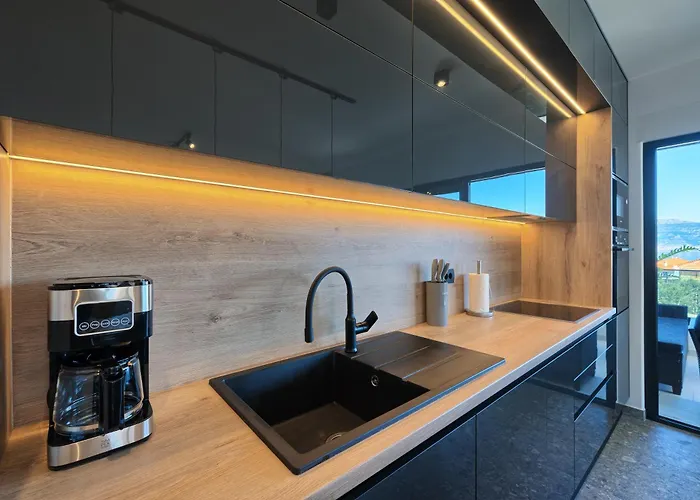 Koleus - Sea View & Pool * Slatine