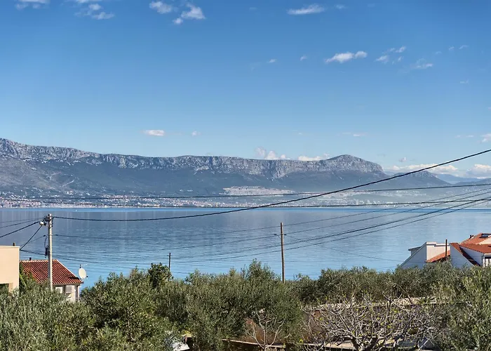 Koleus - Sea View & Pool Apartmán *